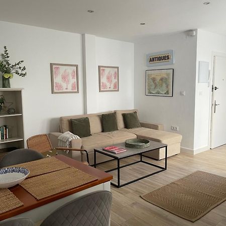 Apartamentos La Higuera 1 Rota Bagian luar foto