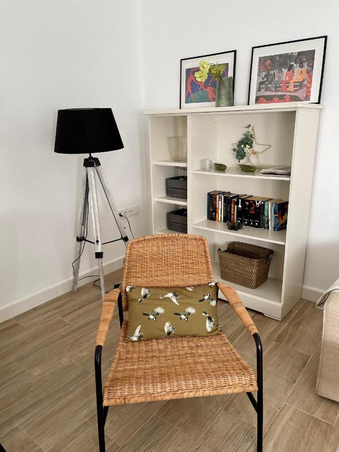Apartamentos La Higuera 1 Rota Bagian luar foto