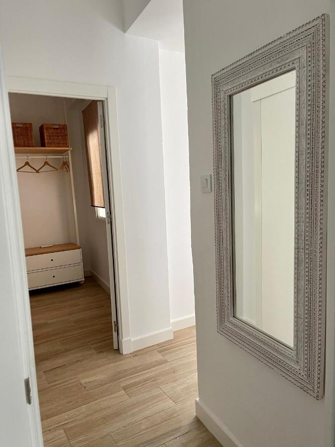 Apartamentos La Higuera 1 Rota Bagian luar foto